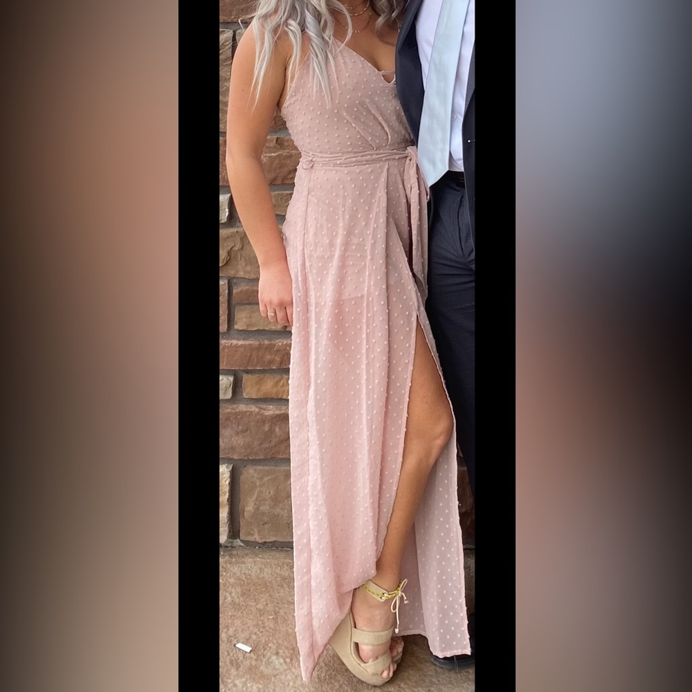 Elegant Polka Dot Maxi Jumpsuit Dress in Light Pink